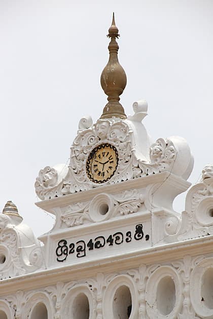 Giant Clock Tower-image